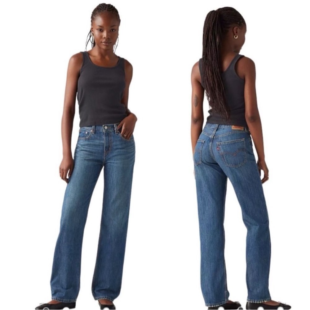 Levi’s Low Pro Straight Medium Wash Jean